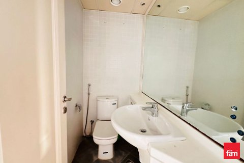 Villa till försäljning i Dubai, UAE 3 sovrum, 137.8 kvm Nr. 699739 - fotografi 9