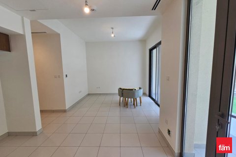Villa til salg i Dubai, UAE 3 soveværelser, 137.8 kvm № 699739 - foto 4