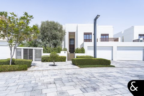 Villa Mohammed Bin Rashid City, Dubaijā, AAE 6 istabas, 923 m2 Nr. 666496 - attēls 1
