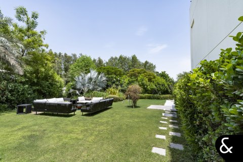 Villa Mohammed Bin Rashid City, Dubaijā, AAE 6 istabas, 923 m2 Nr. 666496 - attēls 12