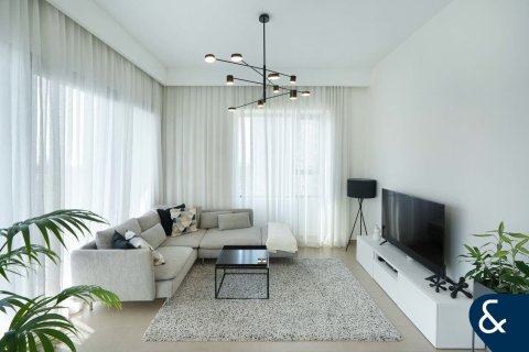 Apartamento para venda em Dubai Hills Estate, Dubai, EAU 2 quartos, 100 m2 № 666483 - foto 2