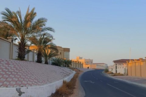 Villa te koop in Al Dhait, Ras Al Khaimah, VAE 11 slaapkamers, 1466 vr.m., nr 656540 - foto 1
