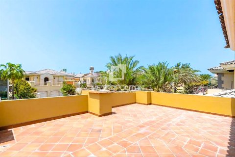Vila u gradu Palm Jumeirah, Dubai, UAE 4 spavaće sobe, 465 m2 Br. 663528 - Slika 3