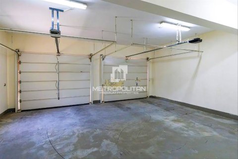 Vila u gradu Palm Jumeirah, Dubai, UAE 4 spavaće sobe, 465 m2 Br. 663528 - Slika 13