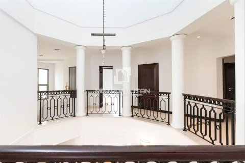 Vila u gradu Palm Jumeirah, Dubai, UAE 4 spavaće sobe, 465 m2 Br. 663528 - Slika 25
