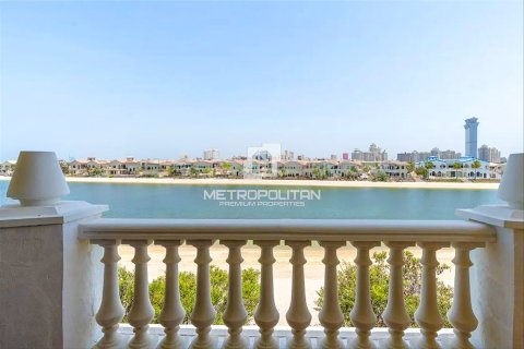 Vila u gradu Palm Jumeirah, Dubai, UAE 4 spavaće sobe, 465 m2 Br. 663528 - Slika 22