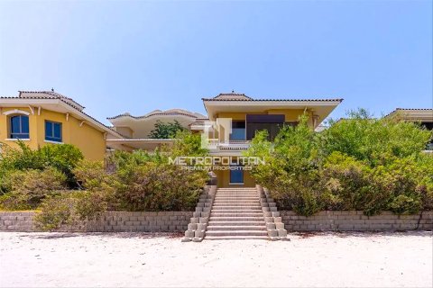 Vila u gradu Palm Jumeirah, Dubai, UAE 4 spavaće sobe, 465 m2 Br. 663528 - Slika 19