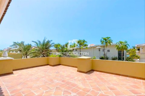 Vila u gradu Palm Jumeirah, Dubai, UAE 4 spavaće sobe, 465 m2 Br. 663528 - Slika 21