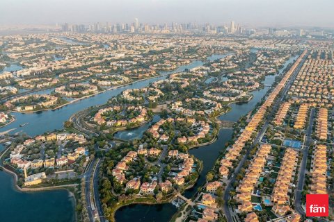 Dubai, UAE의 아파트 침실 1개, 73.5제곱미터 번호 685979