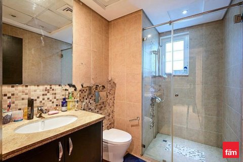 Üürile anda villa asukohaga Dubai, AÜE: 3 magamistoaga, 524.2 m² Nr 685980 - pilt 21