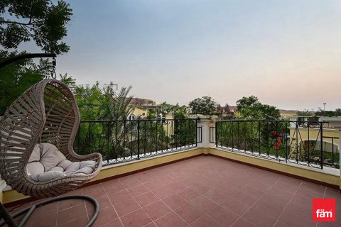 Üürile anda villa asukohaga Dubai, AÜE: 3 magamistoaga, 524.2 m² Nr 685980 - pilt 17