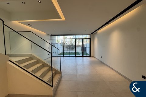 Willa na sprzedaż w Al Furjan, Dubai, ZEA 3 sypialnie, 166 mkw., nr 666321 - zdjęcie 4