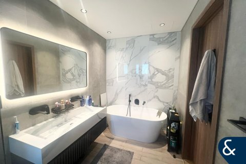 Villa in vendita a Al Furjan, Dubai, EAU 3 camere da letto, 166 mq. № 666321 - foto 5