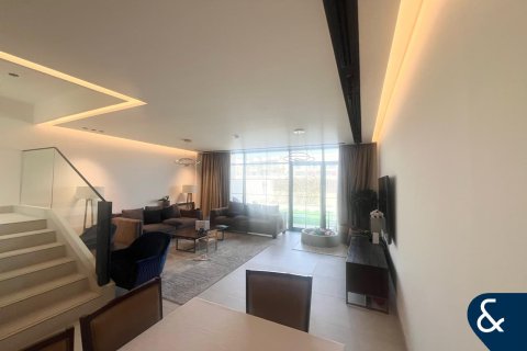 Villa in vendita a Al Furjan, Dubai, EAU 3 camere da letto, 166 mq. № 666321 - foto 1