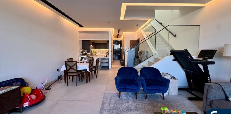 וילה ב Al Furjan, Dubai, איחוד האמירויות 3 חדרי שינה, 166 מ"ר מספר 666321