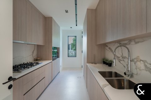 Huvila Jumeirah Islands, Dubai, Arabiemiraatit 5 makuuhuonetta, 567 m2 № 666322 - kuva 15