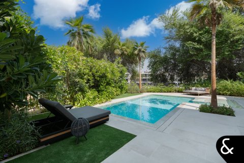 Huvila Jumeirah Islands, Dubai, Arabiemiraatit 5 makuuhuonetta, 567 m2 № 666322 - kuva 3