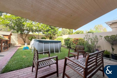 Villa til salg i The Springs, Dubai, UAE 2 soveværelser, 157 kvm № 666325 - foto 18