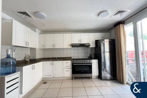 Villa til salg i The Springs, Dubai, UAE 2 soveværelser, 157 kvm № 666325 - foto 9