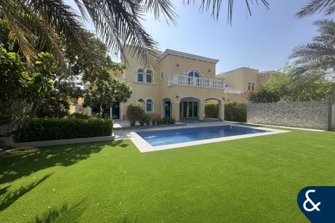 Vila v Jumeirah Park, Dubai, SAE 5 ložnice, 436 m² Č.: 666319 - fotografie 1