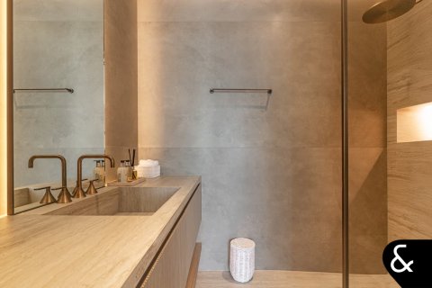 Willa na sprzedaż w Jumeirah Islands, Dubai, ZEA 5 sypialnie, 511 mkw., nr 666323 - zdjęcie 20