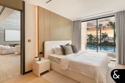 Willa na sprzedaż w Jumeirah Islands, Dubai, ZEA 5 sypialnie, 511 mkw., nr 666323 - zdjęcie 16