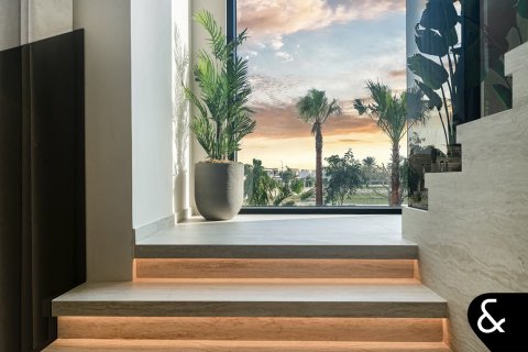 Willa na sprzedaż w Jumeirah Islands, Dubai, ZEA 5 sypialnie, 511 mkw., nr 666323 - zdjęcie 24