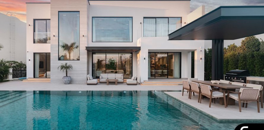 Vilă în Jumeirah Islands, Dubai, EAU 5 dormitoare, 511 mp.  №666323