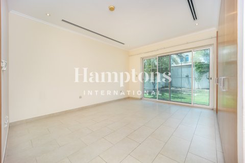 Vila di Jumeirah Park, Dubai, UAE 4 bilik tidur, 510.00030880 meter persegi № 754898 - foto 21