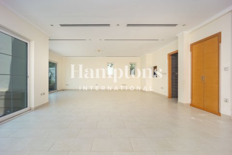 Vila di Jumeirah Park, Dubai, UAE 4 bilik tidur, 510.00030880 meter persegi № 754898 - foto 14