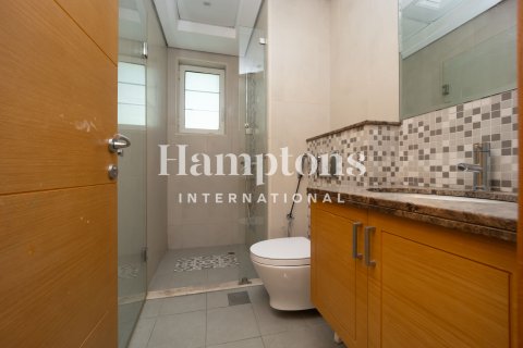 Vila di Jumeirah Park, Dubai, UAE 4 bilik tidur, 510.00030880 meter persegi № 754898 - foto 23