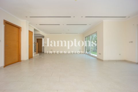 Vila di Jumeirah Park, Dubai, UAE 4 bilik tidur, 510.00030880 meter persegi № 754898 - foto 17