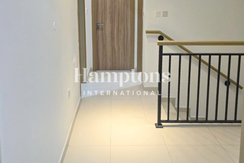 Maison de ville à louer à Dubai Land, Dubai, EAU 4 chambres, 229.09879800 m2 № 754896 - photo 8