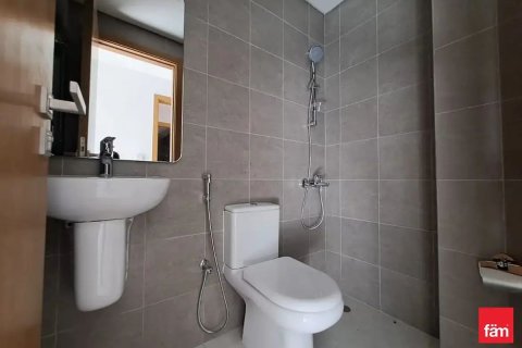 Rumah bandar di Dubai, UAE 4 bilik tidur, 36020.7 meter persegi № 679781 - foto 11