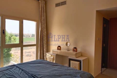 Townhouse in Al Hamra Village, Ras Al Khaimah, UAE 3 bedrooms, 250.8 sq.m. № 719976 - photo 10