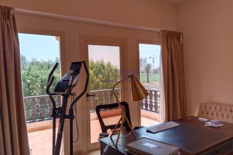 Townhouse in Al Hamra Village, Ras Al Khaimah, UAE 3 bedrooms, 250.8 sq.m. № 719976 - photo 12