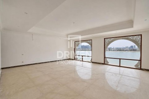 Palm Jumeirah、Dubai、UAE にあるヴィラ販売中 5ベッドルーム、1261.53 m2、No761658 - 写真 18