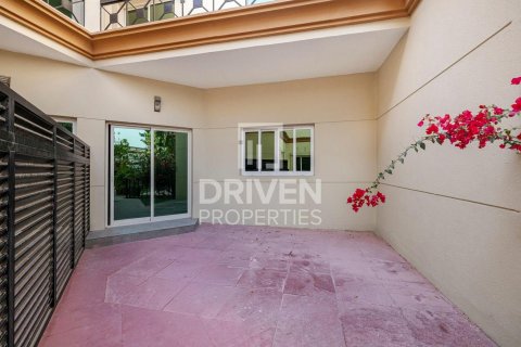 阿联酋 Dubai Al Barsha 待租 : 4 卧, 326.83 平方米 , 编号746895 - 照片 7