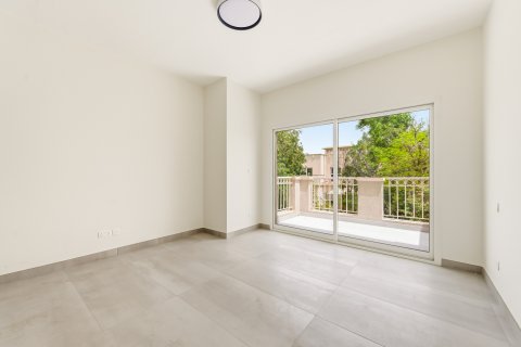 Řadový dům v The Lakes, Dubai, SAE 4 ložnice, 256.69 m² Č.: 750357 - fotografie 11