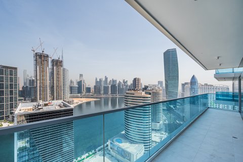Appartamento in affitto a Business Bay, Dubai, EAU 3 camere da letto, 157.15 mq. № 750358 - foto 2