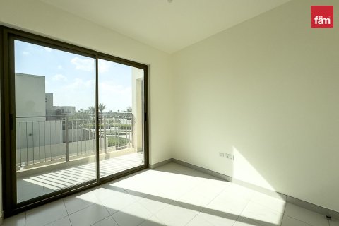 Vilă de închiriat în Dubai, EAU 3 dormitoare, 128.6 mp.  №705683 - poză 9