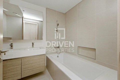 Huoneisto Dubai Creek Harbour (The Lagoons), Arabiemiraatit 2 makuuhuonetta, 99.13 m2 № 746853 - kuva 11
