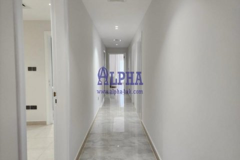 Apartamento en venta en Al Hamra Village, Ras Al Khaimah, EAU 3 dormitorios, 223 m2 № 709129 - foto 7
