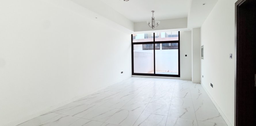 Adosado en Mohammed Bin Rashid City, Dubai, EAU 4 dormitorios, 191.38 m² № 749029