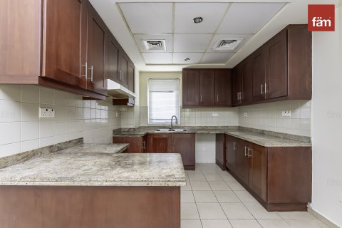 Casa urbana para arrendamento em Dubai, EAU 2 quartos, 207.6 m2 № 658954 - foto 7