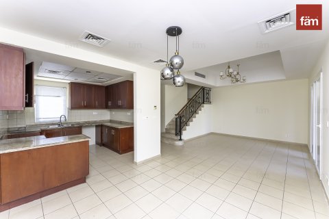 Casa urbana para arrendamento em Dubai, EAU 2 quartos, 207.6 m2 № 658954 - foto 5