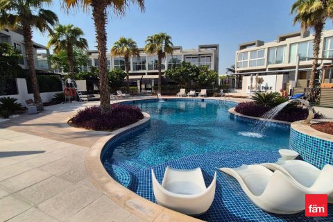 Villa til salgs i Jumeirah Park, Dubai, Emiratene 4 soverom, 187.7 kvm Nr. 658949 - Foto 2