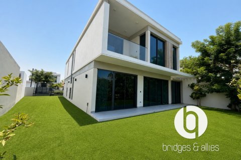 Vila v Tilal Al Ghaf, Dubai, SAE 4 spálne, 378 m2 č. 709692 - Fotografia 14