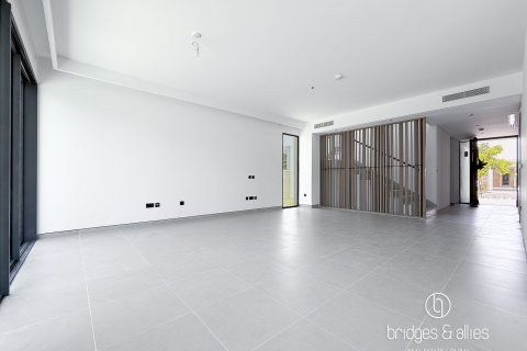 Villa Tilal Al Ghaf, Dubaijā, AAE 4 istabas, 378 m2 Nr. 709692 - attēls 2