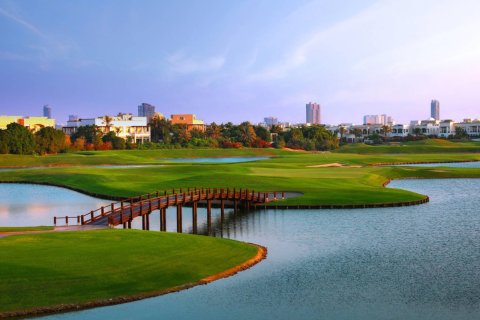 Huoneisto Dubai, Arabiemiraatit 2 makuuhuonetta, 107.58167400 m2 № 651488 - kuva 9